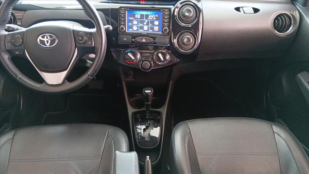 ETIOS 1.5 PLATINUM SEDAN 16V FLEX 4P AUTOMÁTICO14