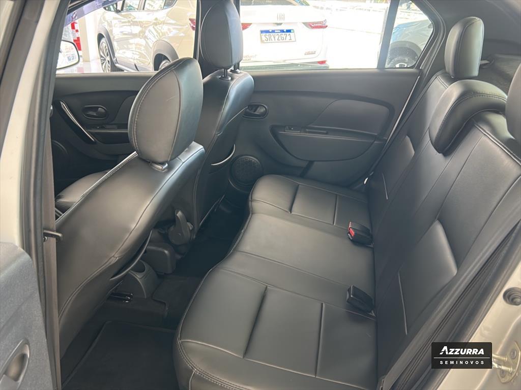 LOGAN 1.0 12V SCE FLEX ZEN MANUAL5