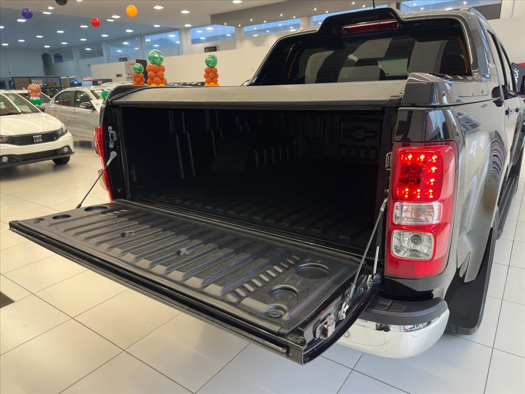 S10 2.8 16V TURBO DIESEL HIGH COUNTRY CD 4X4 AUTOMÁTICO10