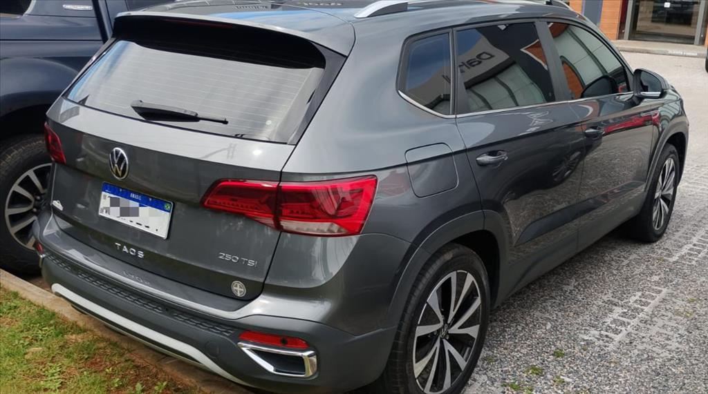 TAOS 1.4 250 TSI TOTAL FLEX HIGHLINE AUTOMÁTICO5