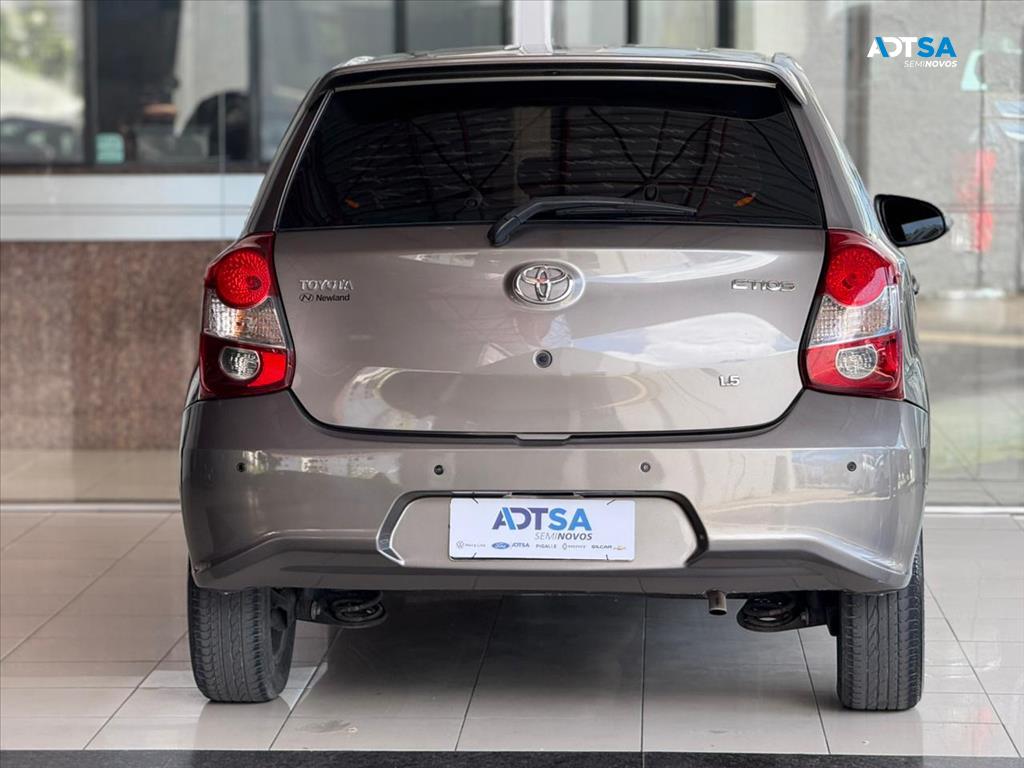 TOYOTA ETIOS 1.5 X PLUS 16V FLEX 4P MANUAL