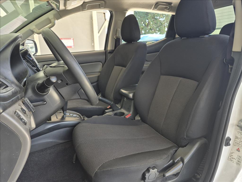 L200 TRITON 2.4 16V TURBO DIESEL OUTDOOR GLS CD 4X4 AUTOMÁTICO3