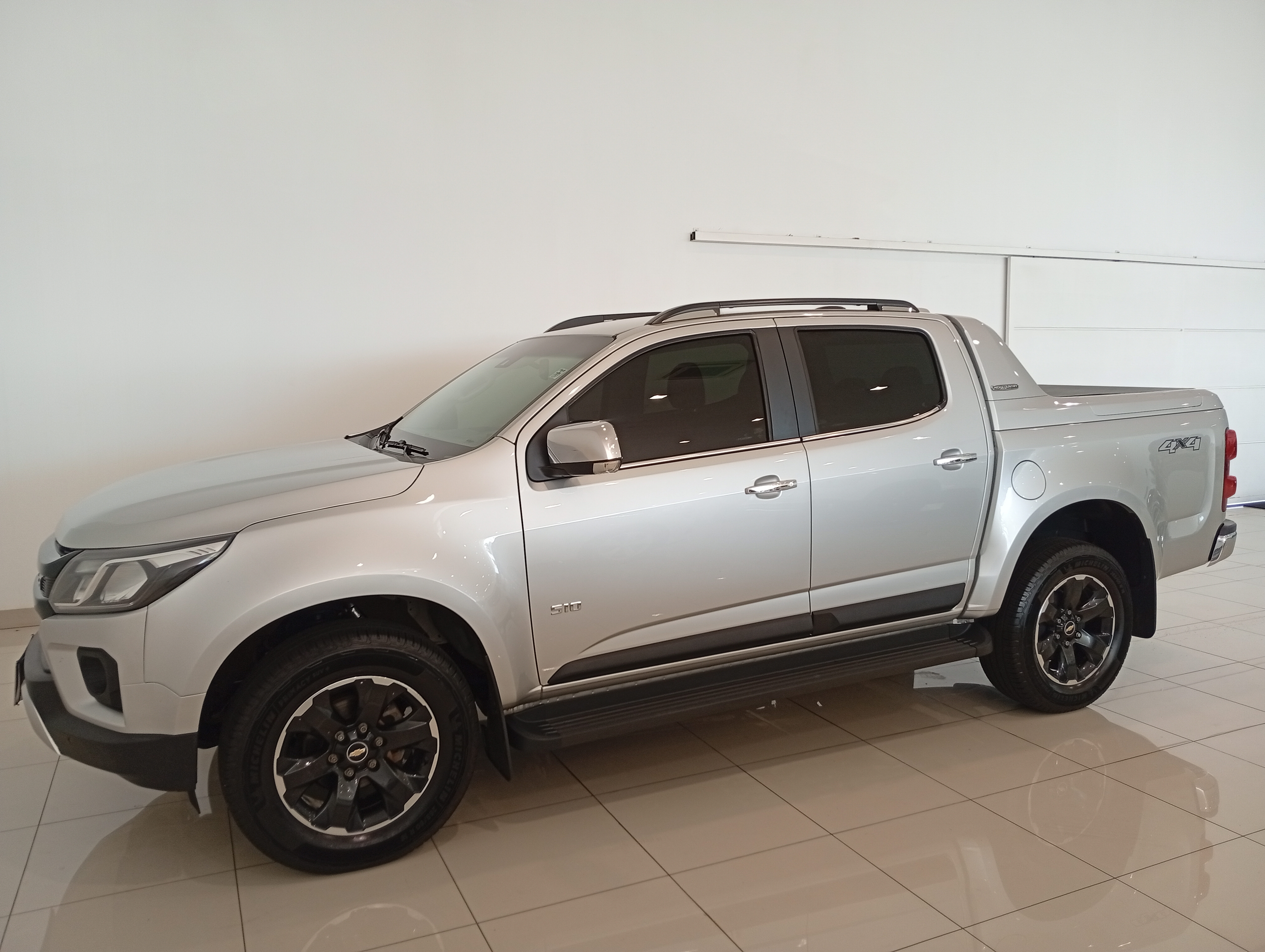 Chevrolet S10 2.8 16V Turbo Diesel High Country Cd 4X4 Automático - foto 5