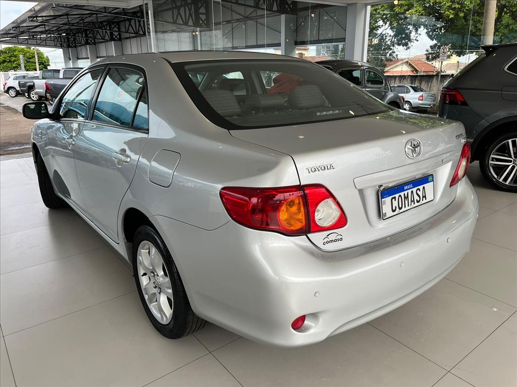 COROLLA 1.8 GLI 16V FLEX 4P AUTOMÁTICO7