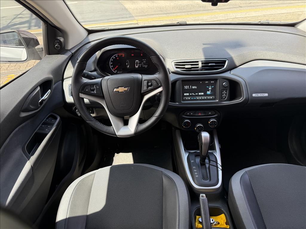 Chevrolet Onix - 1.4 MPFI ACTIV 8V FLEX 4P AUTOMÁTICO