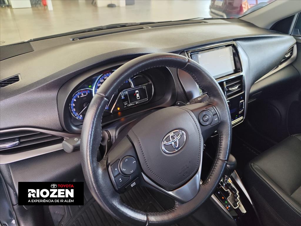 YARIS 1.5 16V FLEX SEDAN XLS MULTIDRIVE13