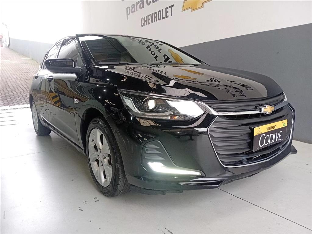 ONIX PLUS 1.0 TURBO FLEX PREMIER AUTOMÁTICO1