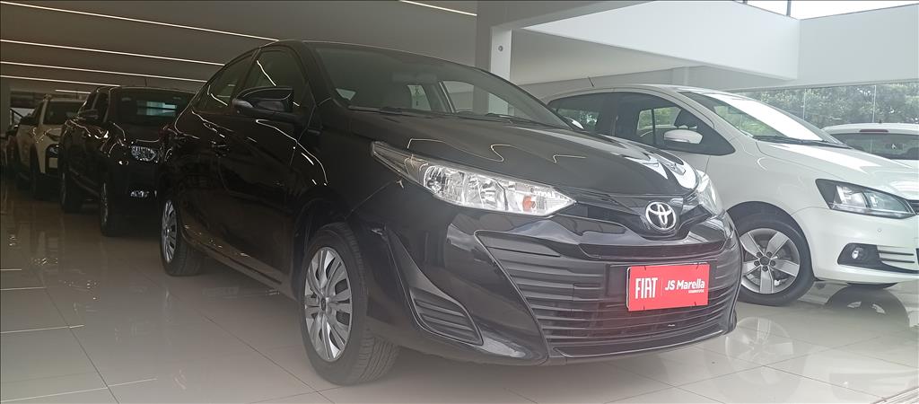 YARIS 1.5 16V FLEX SEDAN XL LIVE MULTIDRIVE