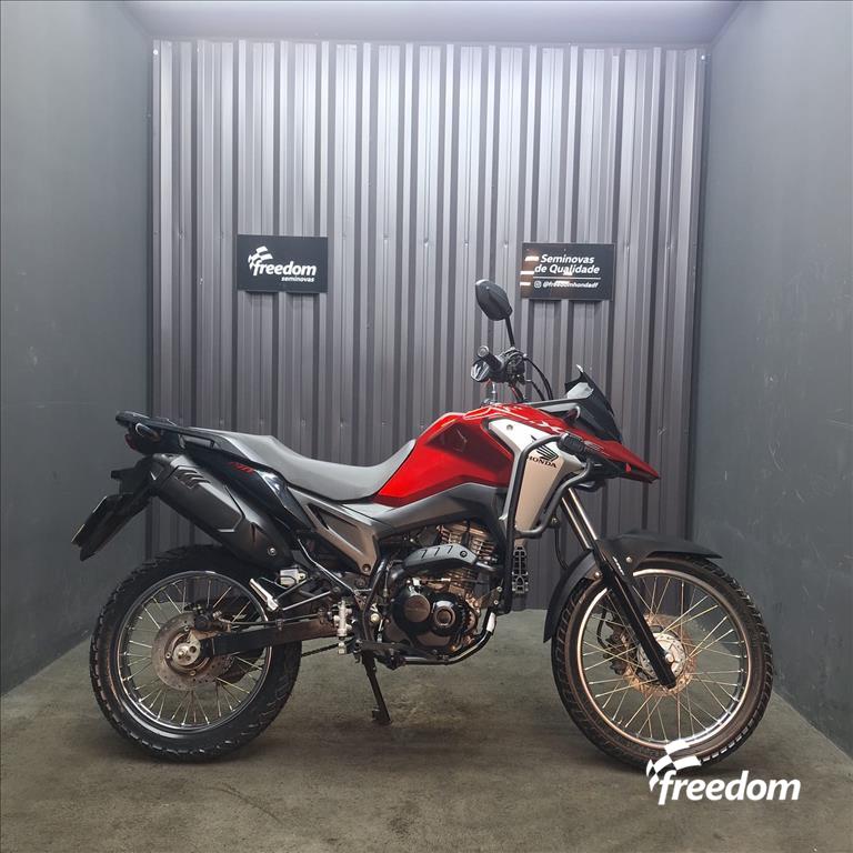 Moto HONDA do modelo XRE 190 ABS 2024/2025