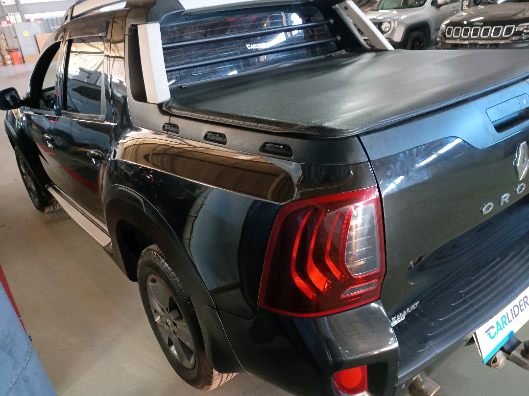 DUSTER OROCH 1.6 16V SCE FLEX DYNAMIQUE MANUAL5
