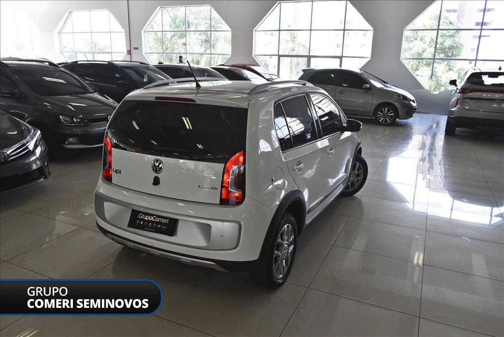 CROSS UP 1.0 MPI 12V FLEX 4P AUTOMATIZADO1