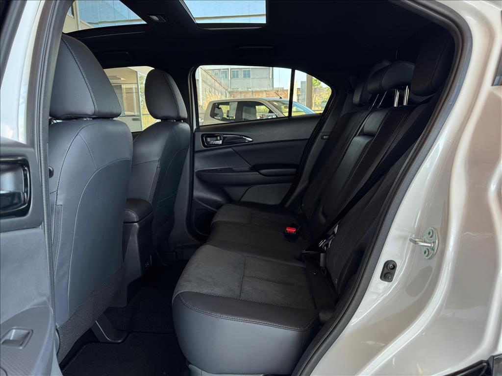 Mitsubishi-ECLIPSE CROSS-1.5 MIVEC TURBO GASOLINA HPE-S BLACK S-AWC CVT