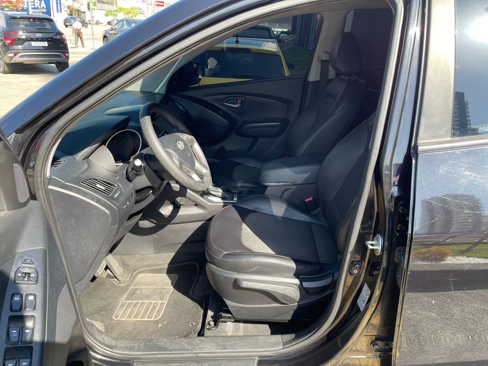 Hyundai-IX35-2.0 MPFI GL 16V FLEX 4P AUTOMÁTICO