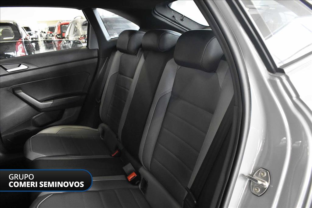 NIVUS 1.0 200 TSI TOTAL FLEX HIGHLINE AUTOMÁTICO7