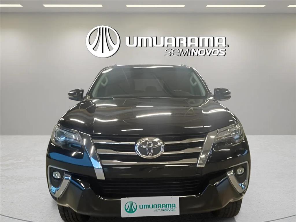 HILUX SW4 2.8 SRX 4X4 7 LUGARES 16V TURBO INTERCOOLER DIESEL 4P AUTOMÁTICO0