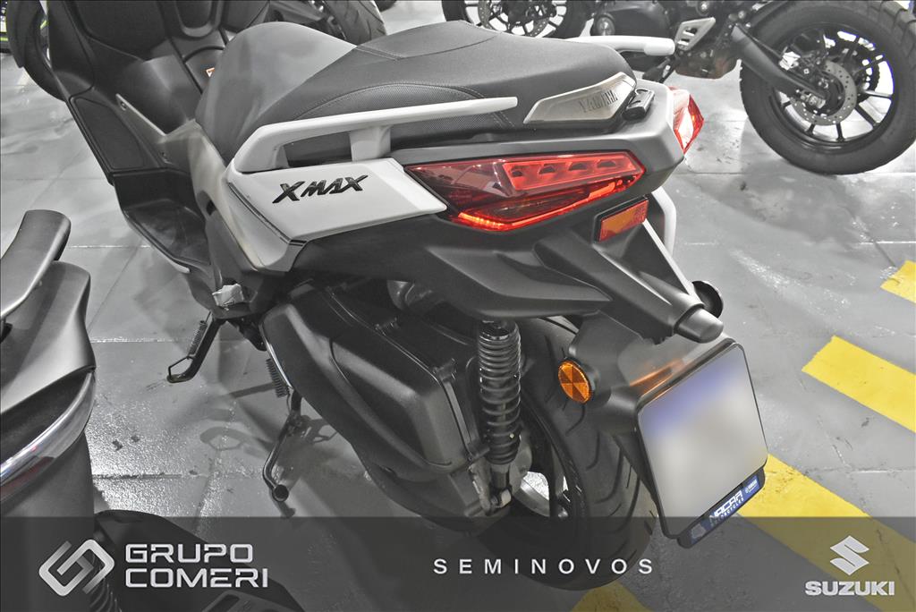 XMAX 250 CONNECTED ABS5