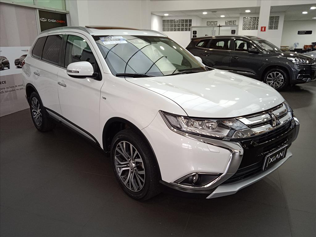 OUTLANDER 3.0 GT 4X4 V6 24V GASOLINA 4P AUTOMÁTICO OUTLANDER 3.0 GT 4X4 V6 24V GASOLINA 4P AUTOMÁTICO