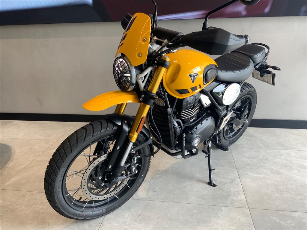 TRIUMPH-SCRAMBLER-400 XC