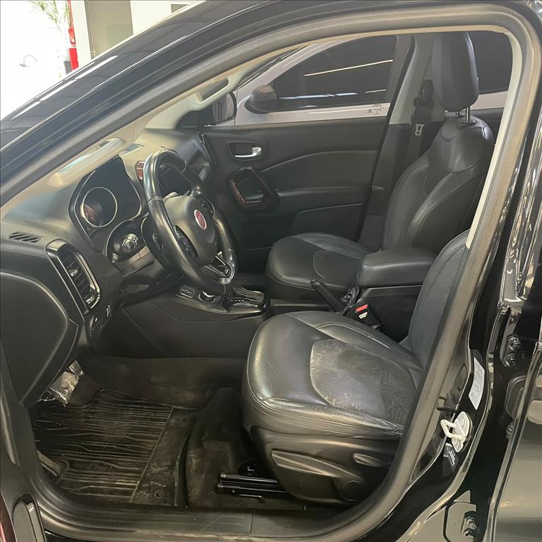TORO 2.0 16V TURBO DIESEL FREEDOM 4WD AT98