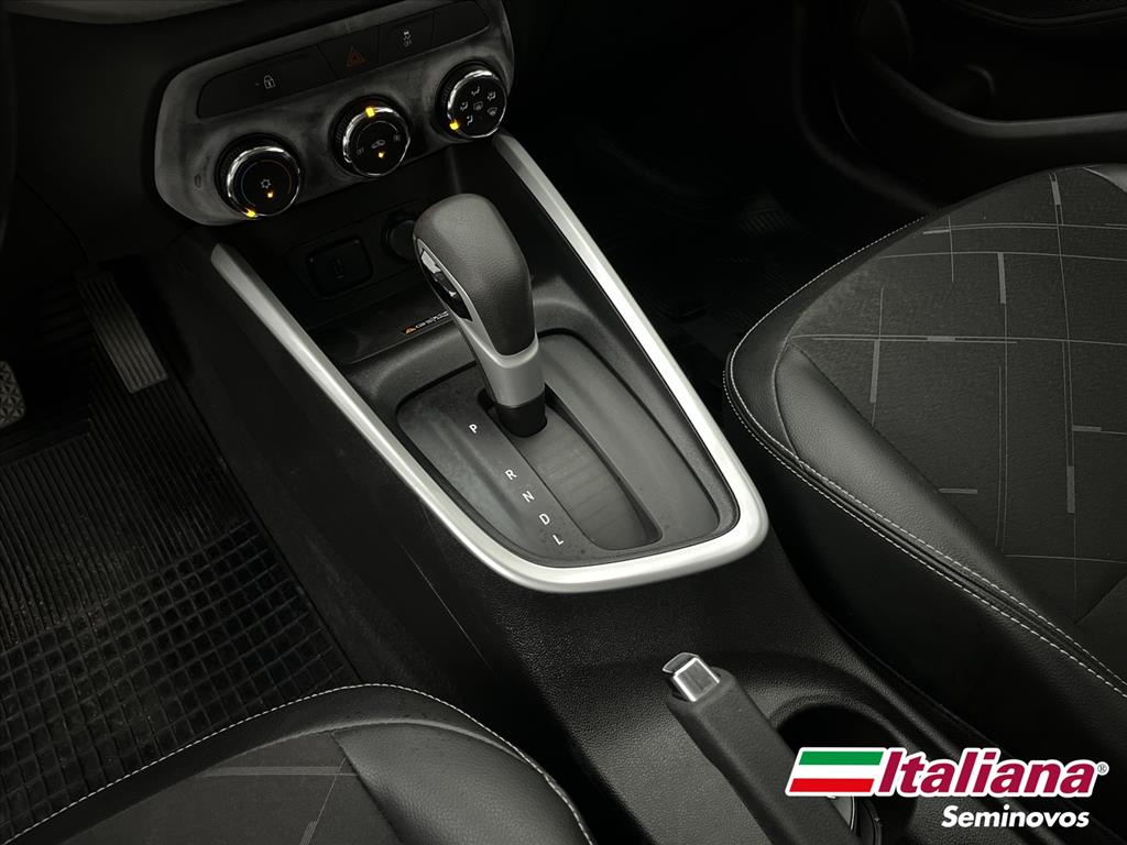 ONIX 1.0 TURBO FLEX PREMIER AUTOMÁTICO11