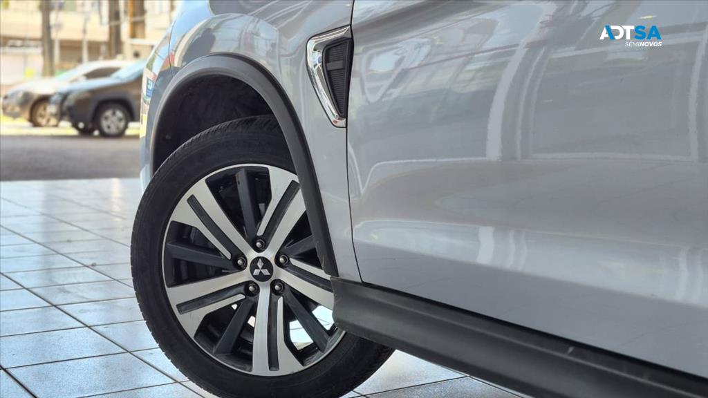 MITSUBISHI OUTLANDER SPORT 2.0 MIVEC FLEX HPE AWD AUTOMÁTICO