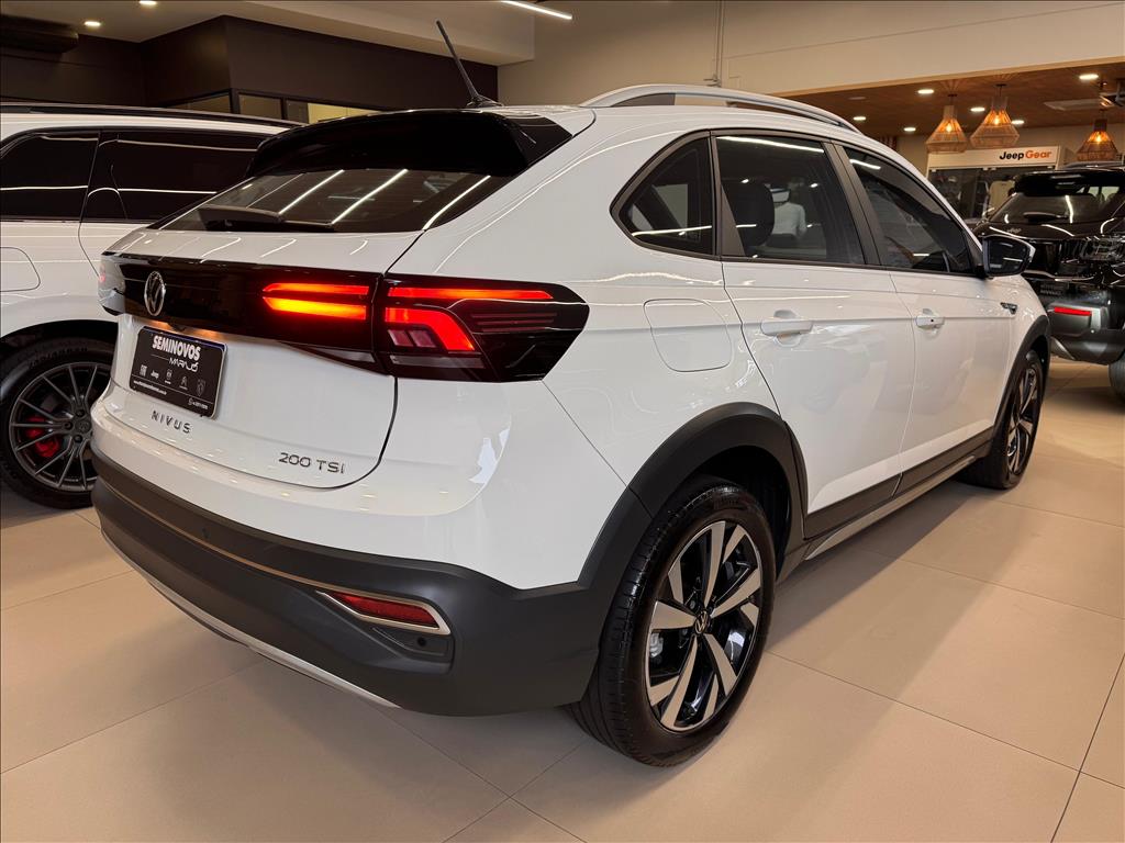 NIVUS 1.0 200 TSI TOTAL FLEX HIGHLINE AUTOMÁTICO11