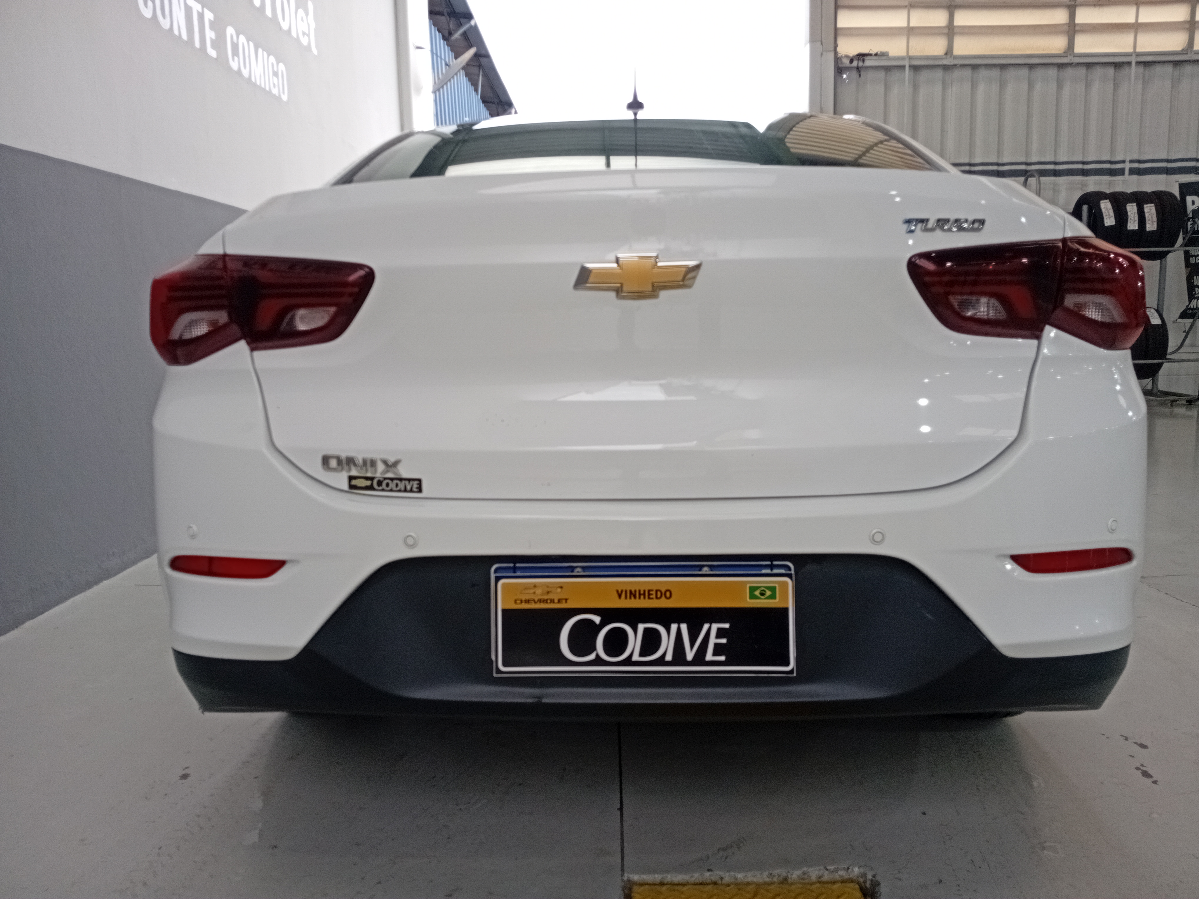 ONIX PLUS 1.0 TURBO FLEX LT AUTOMÁTICO5