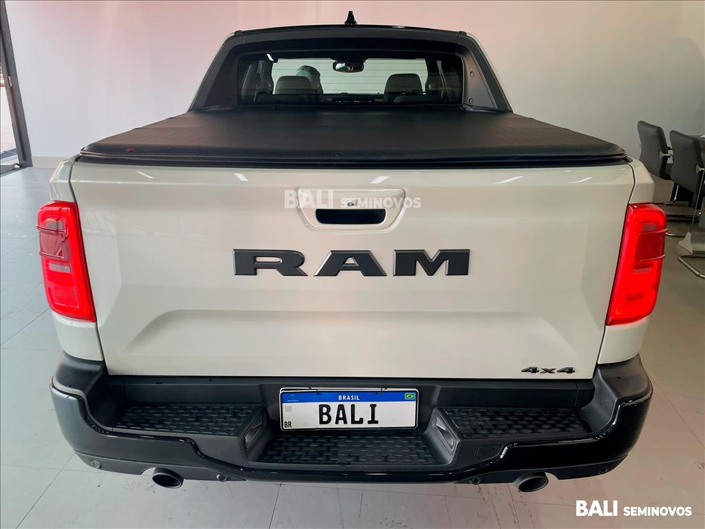 RAMPAGE 2.0 HURRICANE 4 TURBO GASOLINA R/T 4X4 AUTOMÁTICO5