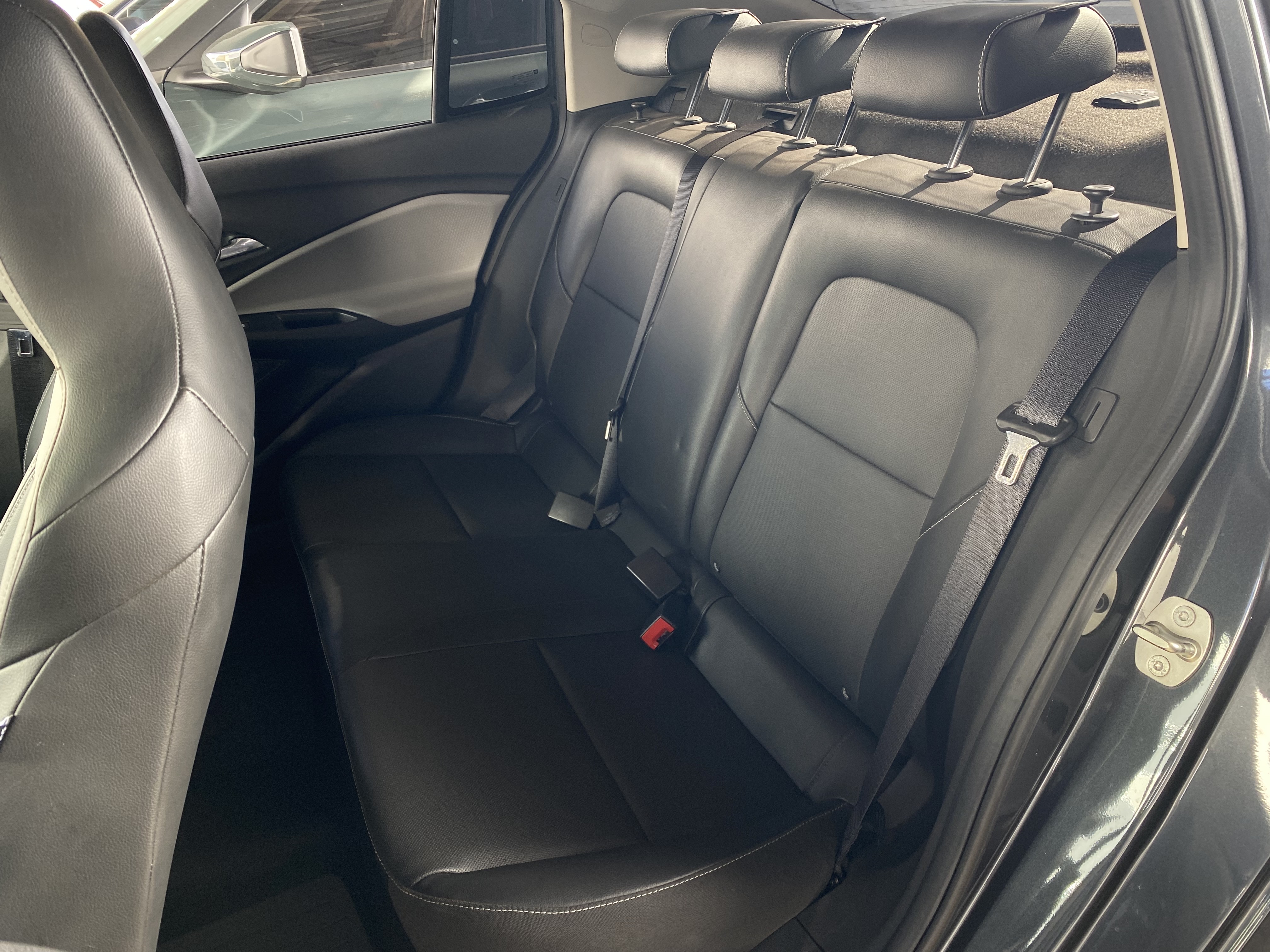 ONIX PLUS 1.0 TURBO FLEX PREMIER AUTOMÁTICO12