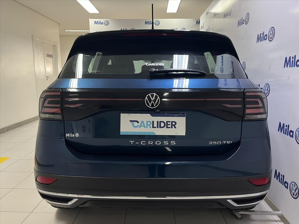 T-CROSS 1.4 250 TSI TOTAL FLEX HIGHLINE AUTOMÁTICO3