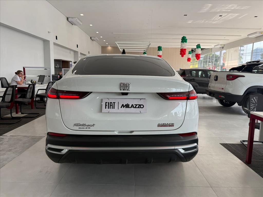 FASTBACK 1.0 TURBO 200 FLEX AUDACE CVT FASTBACK 1.0 TURBO 200 FLEX AUDACE CVT