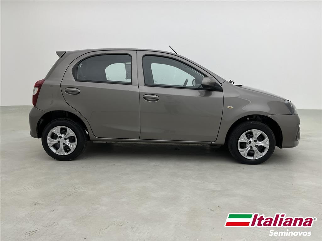 ETIOS 1.3 X 16V FLEX 4P MANUAL5