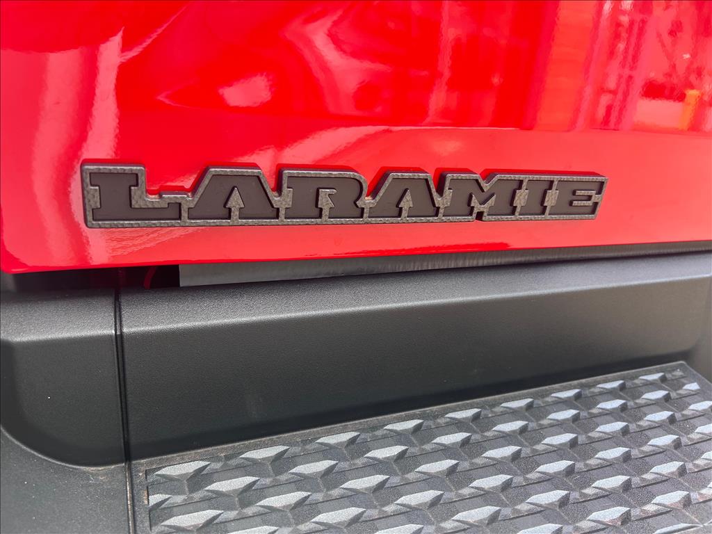 RAMPAGE 2.2 TURBO DIESEL LARAMIE 4X4 AUTOMÁTICO RAMPAGE 2.2 TURBO DIESEL LARAMIE 4X4 AUTOMÁTICO