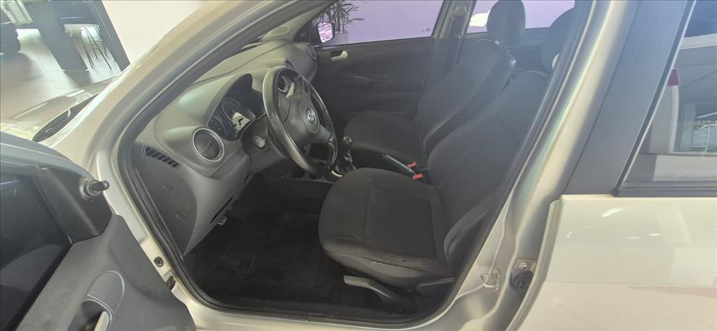 GOL 1.0 MI TRENDLINE 8V FLEX 4P MANUAL12