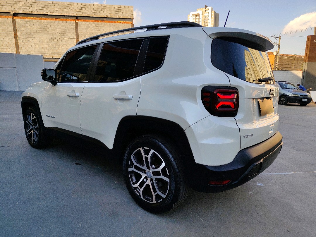 RENEGADE 1.3 T270 TURBO FLEX LONGITUDE AT66