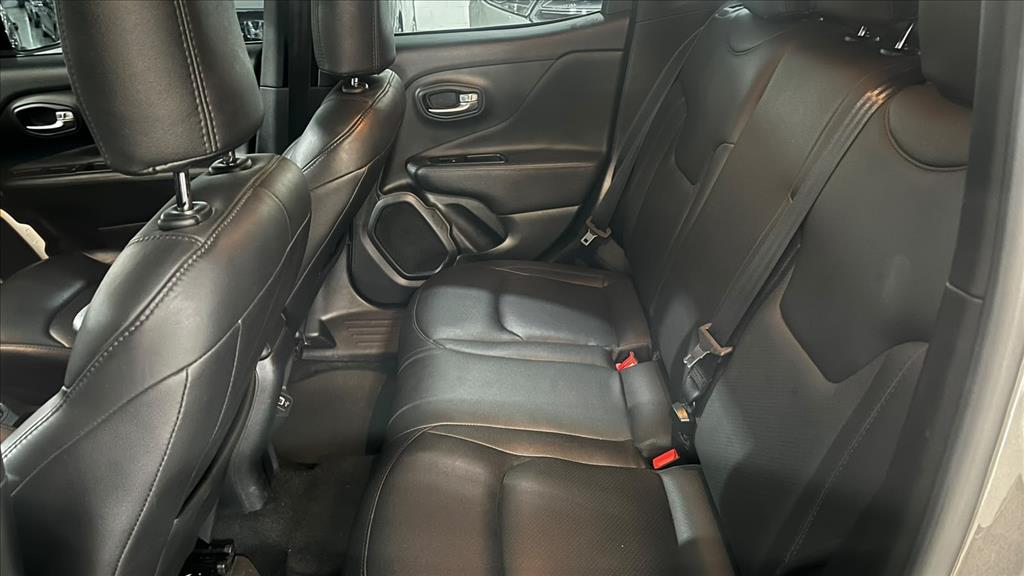 RENEGADE 1.8 16V FLEX SPORT 4P AUTOMÁTICO6