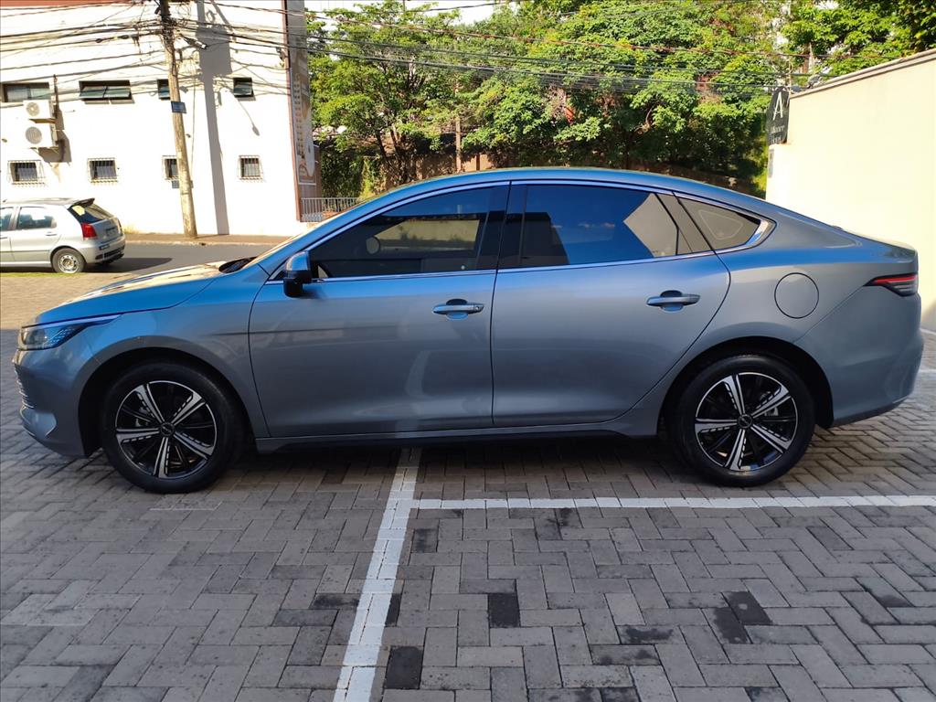 KING 1.5 DM-I PHEV GS AUTOMÁTICO8