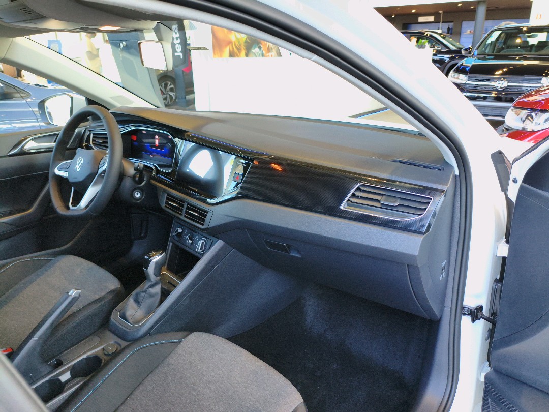 NIVUS 1.0 200 TSI TOTAL FLEX SENSE AUTOMÁTICO3