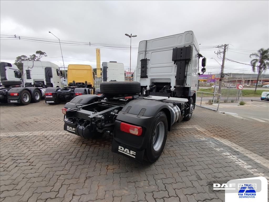 DAF-XF-105 FT 460 4X2