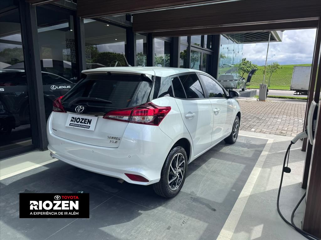 YARIS 1.5 16V FLEX XLS CONNECT MULTIDRIVE2