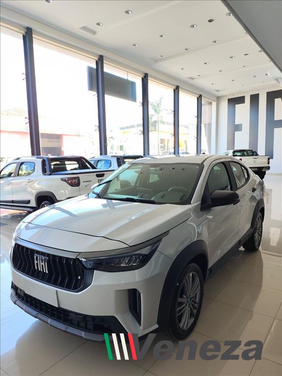 FASTBACK 1.0 TURBO 200 FLEX CVT