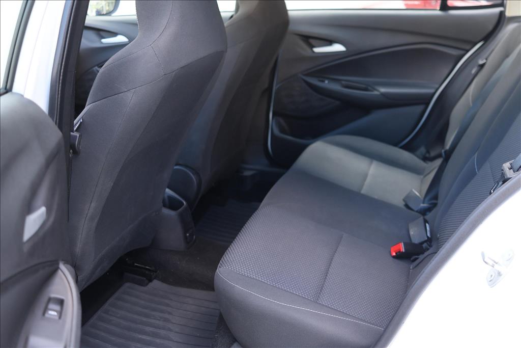 CHEVROLET ONIX PLUS 1.0 FLEX LT MANUAL