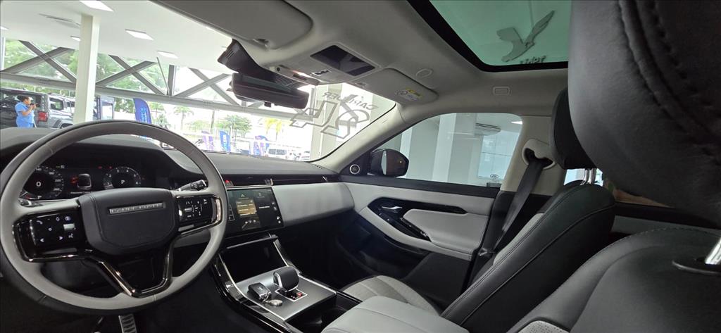 RANGE ROVER EVOQUE 2.0 P250 FLEX R-DYNAMIC HSE AWD AUTOMÁTICO9