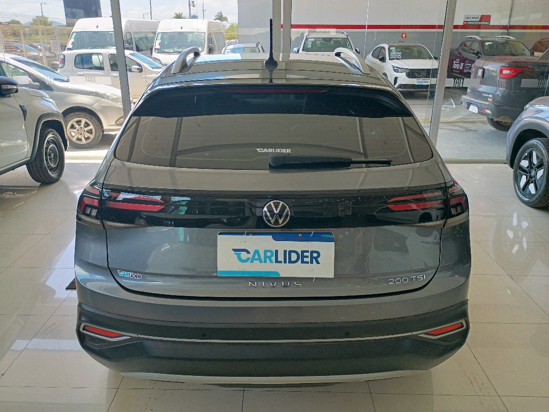 NIVUS 1.0 200 TSI TOTAL FLEX HIGHLINE AUTOMÁTICO3