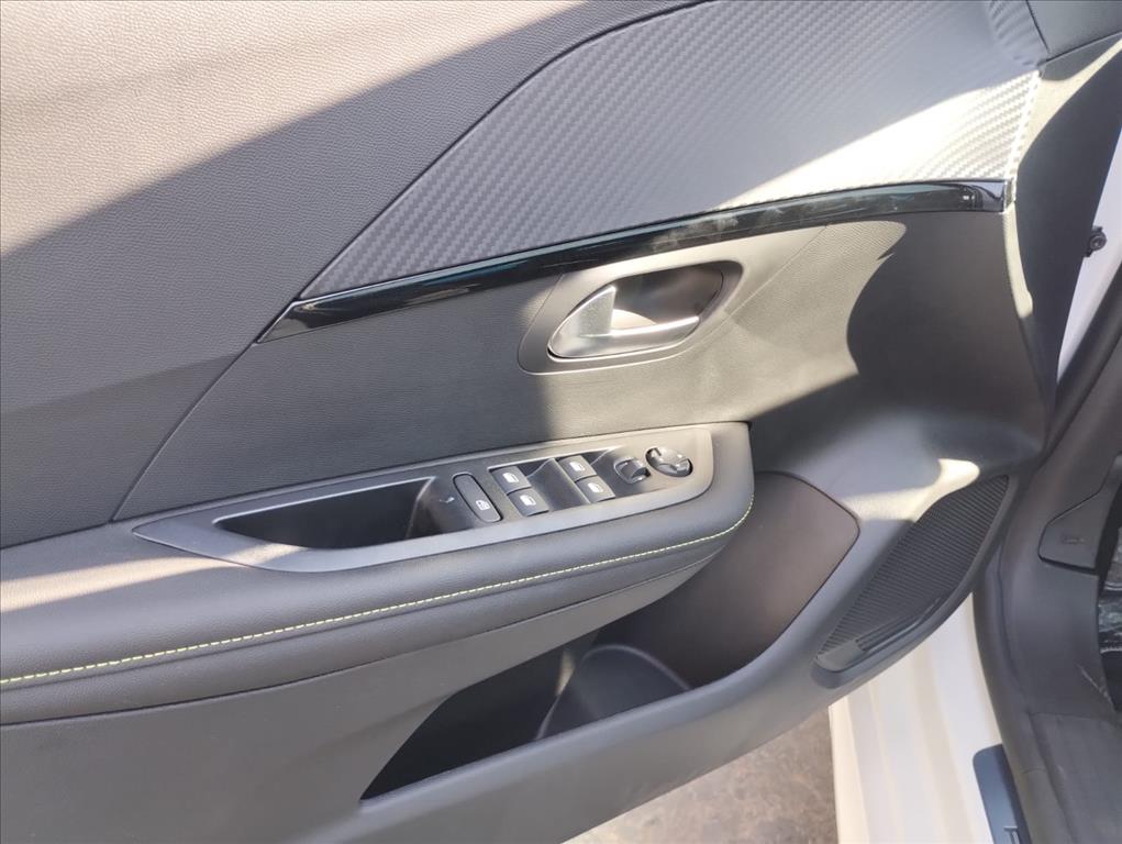 208 1.0 TURBO 200 HYBRID GT CVT12