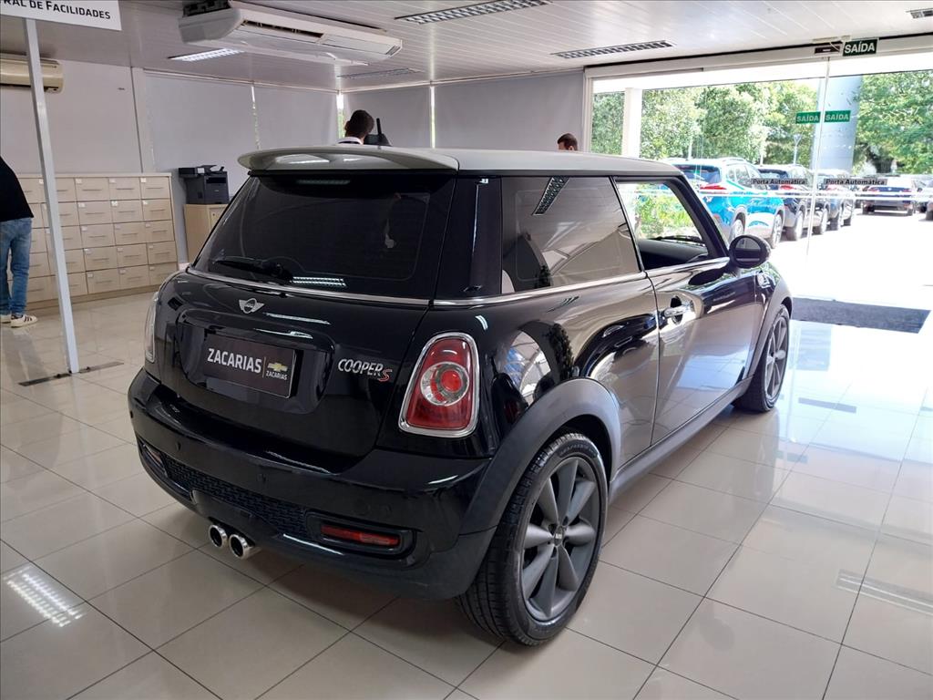 COOPER 1.6 S 16V TURBO GASOLINA 2P AUTOMÁTICO4