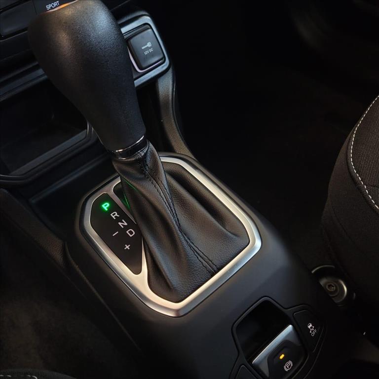 RENEGADE 1.3 T270 TURBO FLEX ALTITUDE AT67