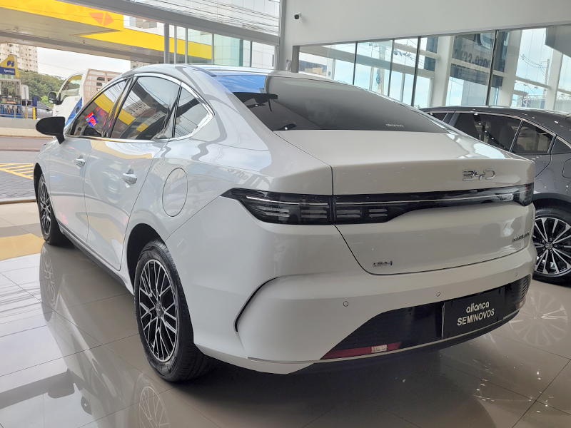 KING 1.5 DM-I PHEV GS AUTOMÁTICO5