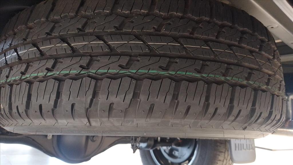 HILUX 2.8 D-4D TURBO DIESEL CD POWER PACK 4X4 MANUAL14