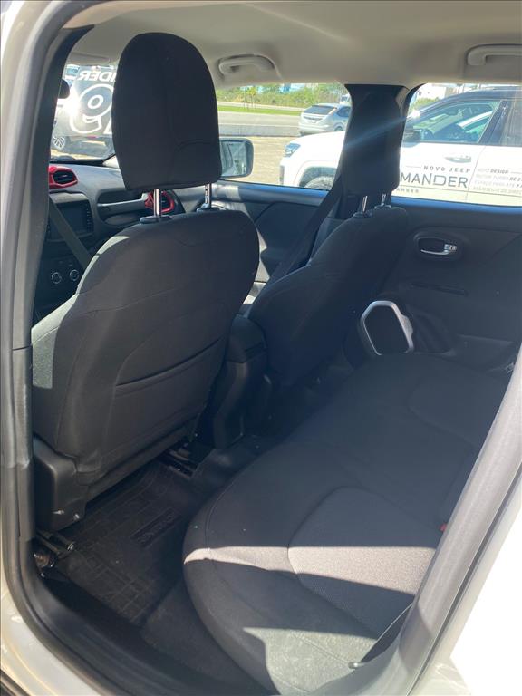 RENEGADE 1.8 16V FLEX 4P AUTOMÁTICO7